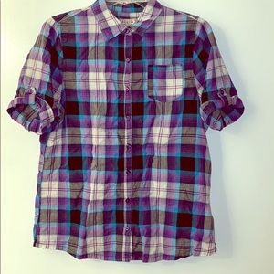 Plaid button up short sleeve shirt